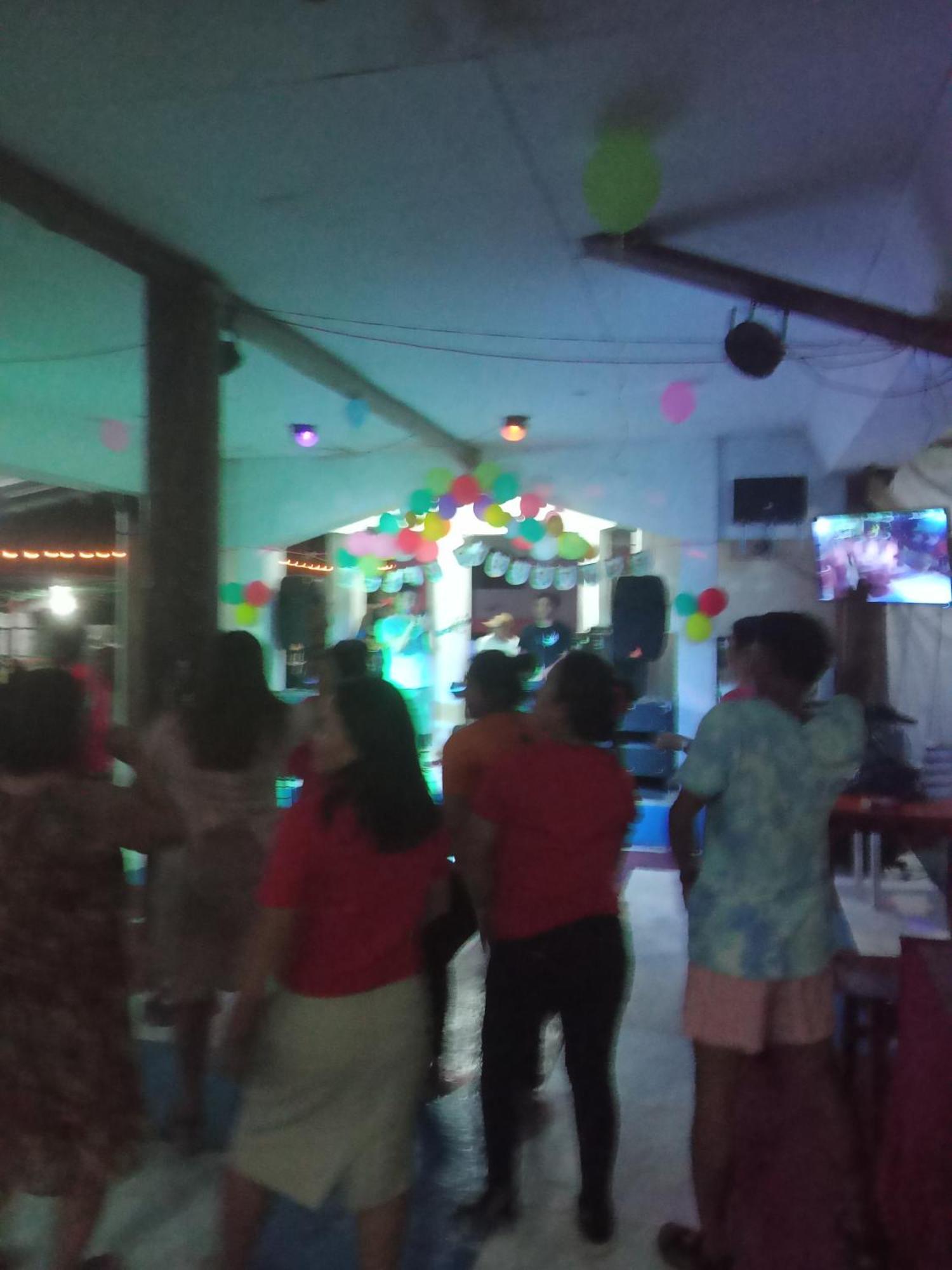 Czar'S Place Siquijor Bagian luar foto