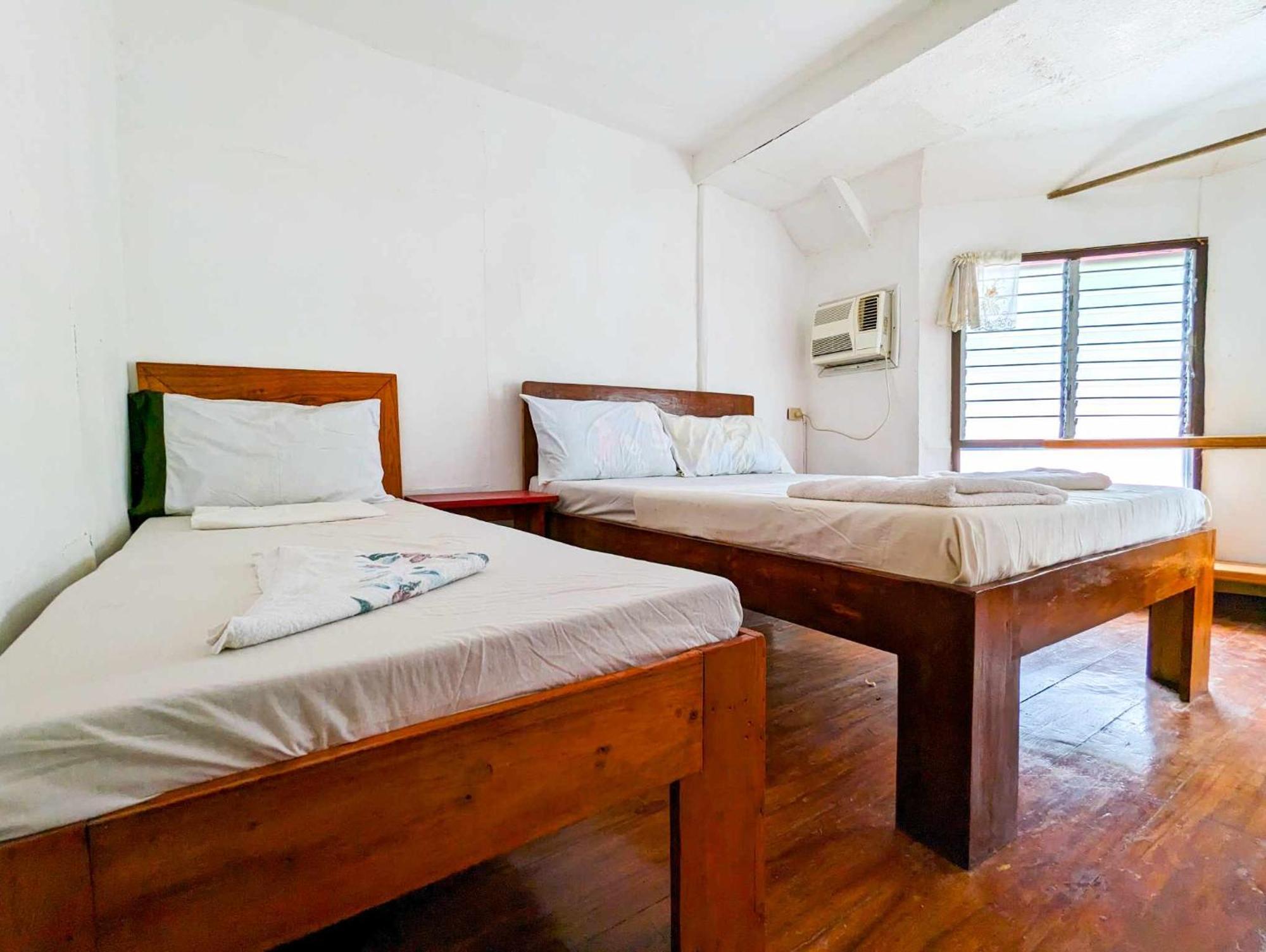 Czar'S Place Siquijor Bagian luar foto